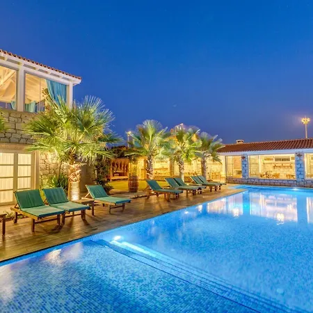 Bel Canto (adults Only) Alaçatı