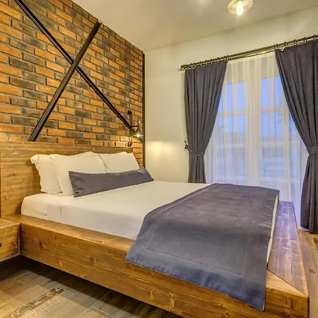 Bel Canto (adults Only) * Alaçatı