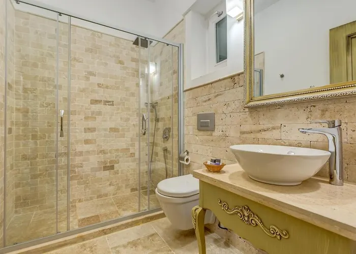 Bel Canto (adults Only) *