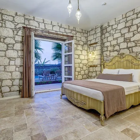 Bel Canto Hotel
