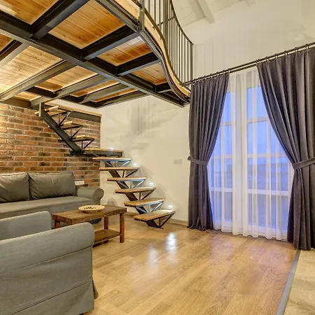 Bel Canto (adults Only) * Alaçatı