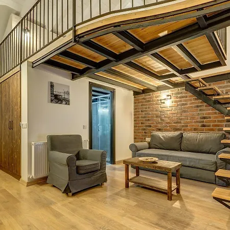 Bel Canto (adults Only) * Alaçatı