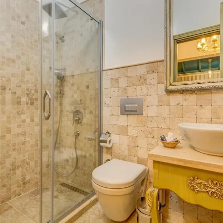 Bel Canto Hotel