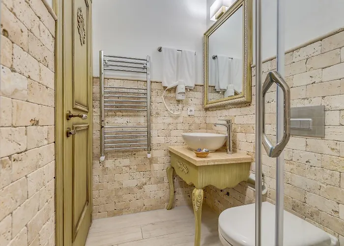 Bel Canto (adults Only) *